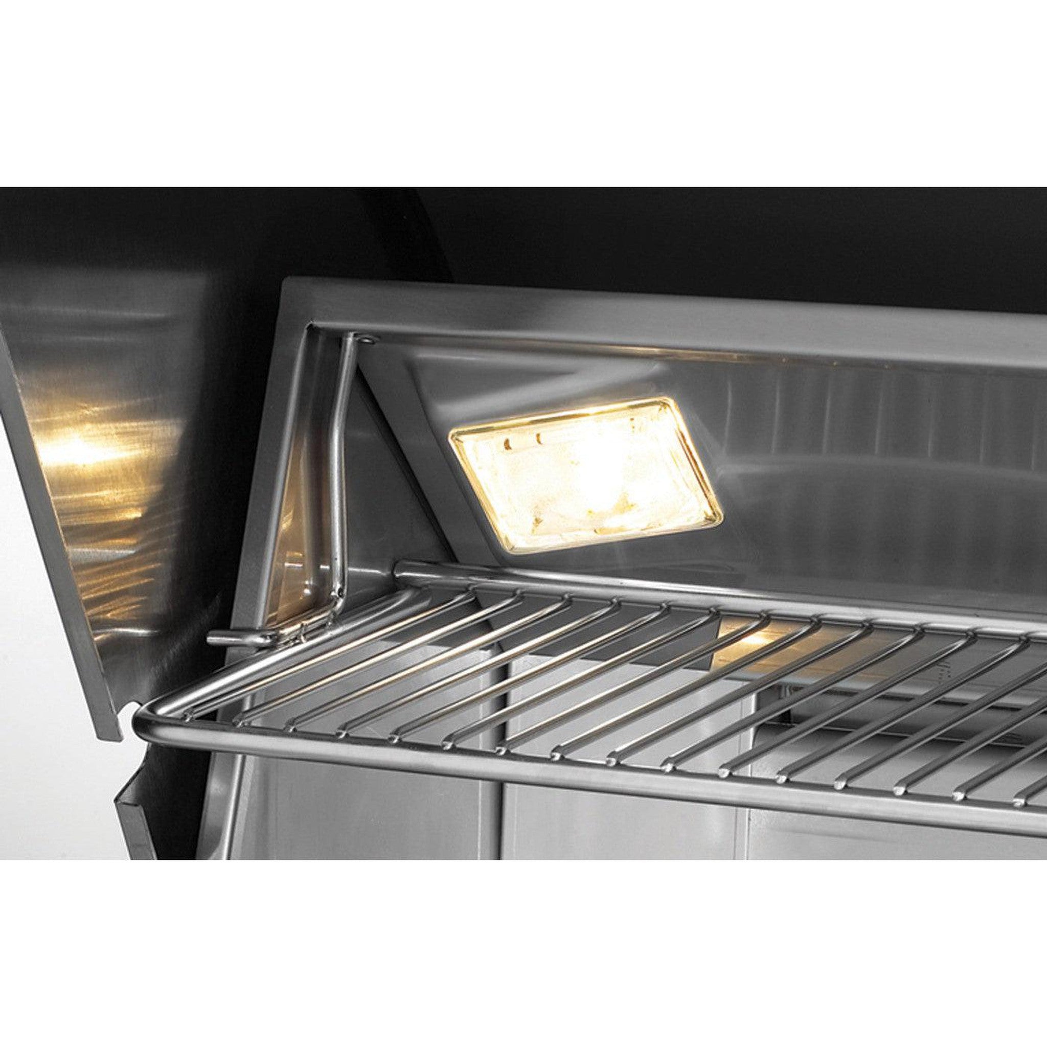 Fire Magic Echelon Diamond E660i 30" 3-Burner Built-In Gas Grill With Digital Thermometer and Optional Magic View Window