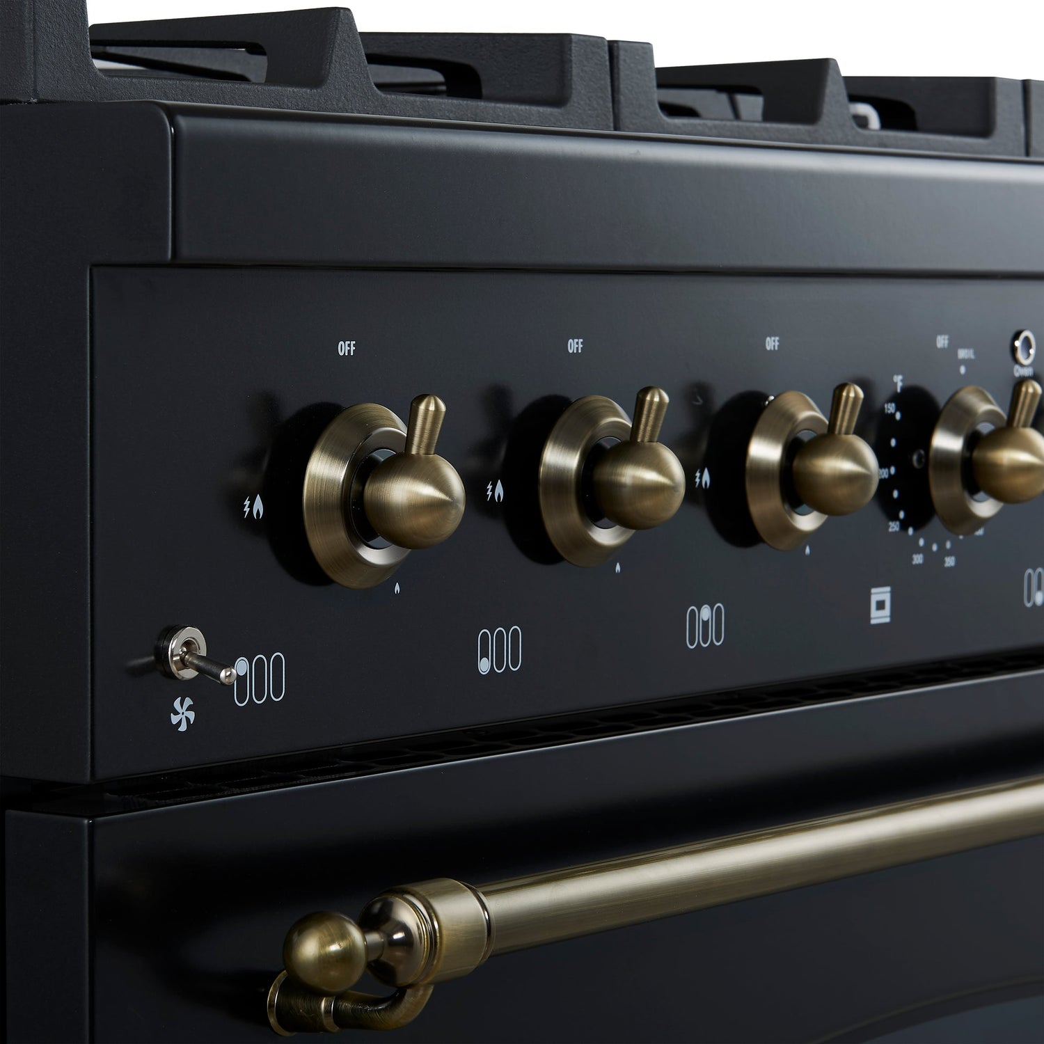 Forno Antico Freestanding Gas Range, Antique Brass Design, Convection Oven, Energy Efficient