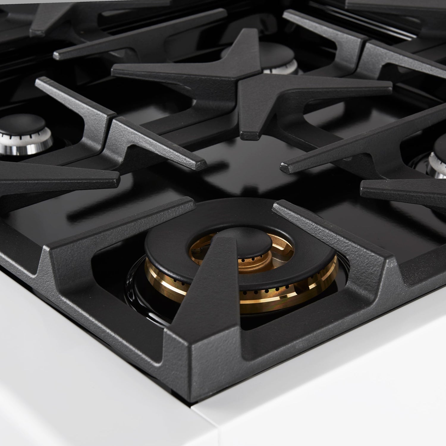 Forno Antico Freestanding Gas Range, Antique Brass Design, Convection Oven, Energy Efficient