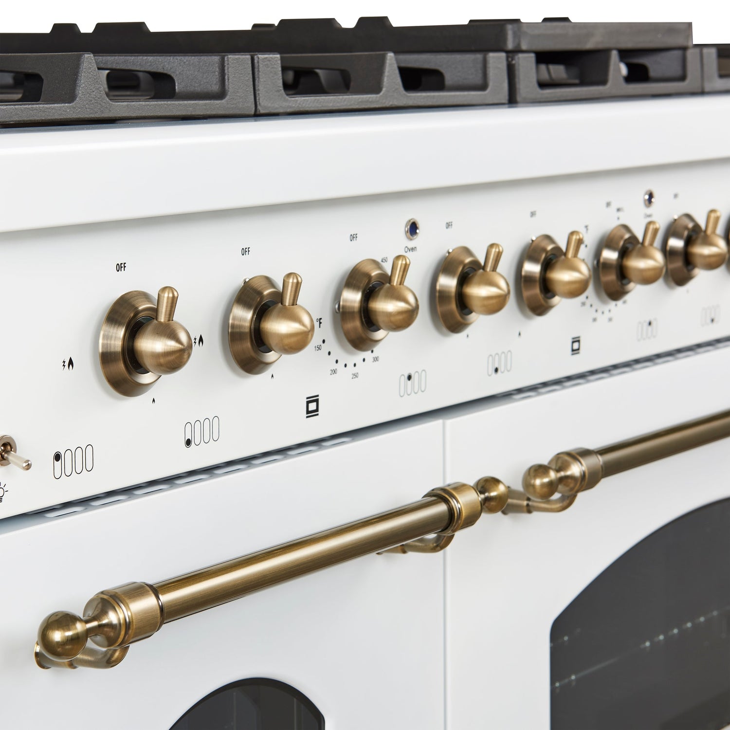 Forno Antico Freestanding Gas Range, Antique Brass Design, Convection Oven, Energy Efficient