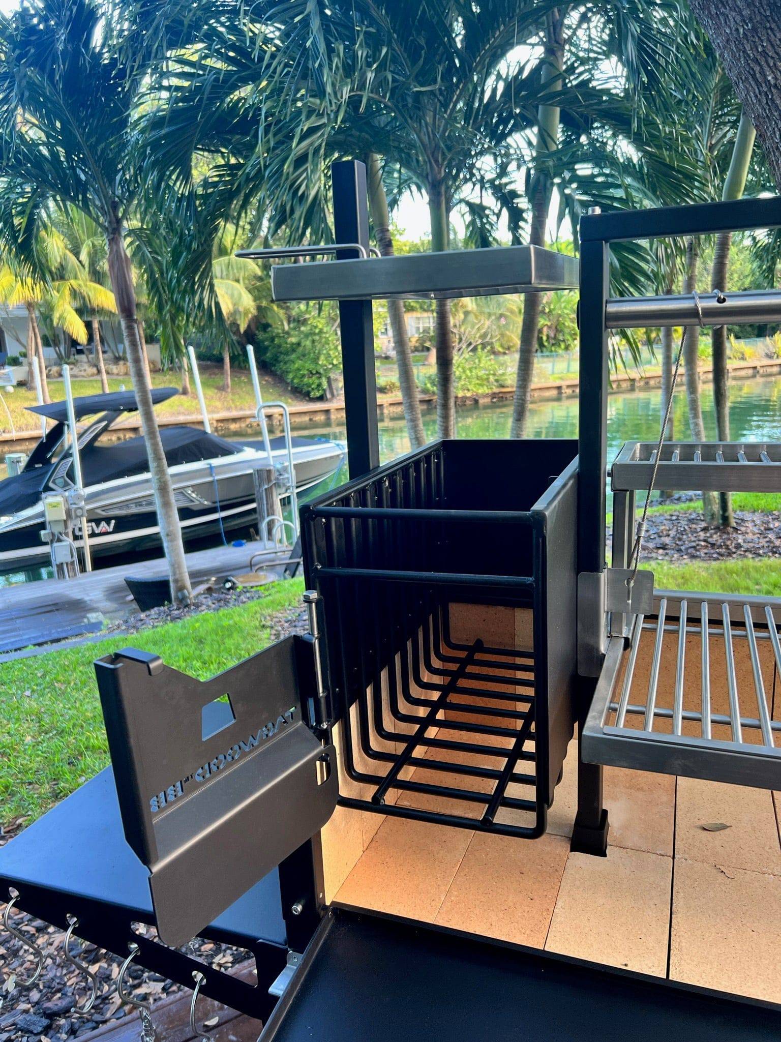 Tagwood BBQ Argentine Santa Maria Wood Fire & Charcoal Gaucho Grill | BBQ03SI--
