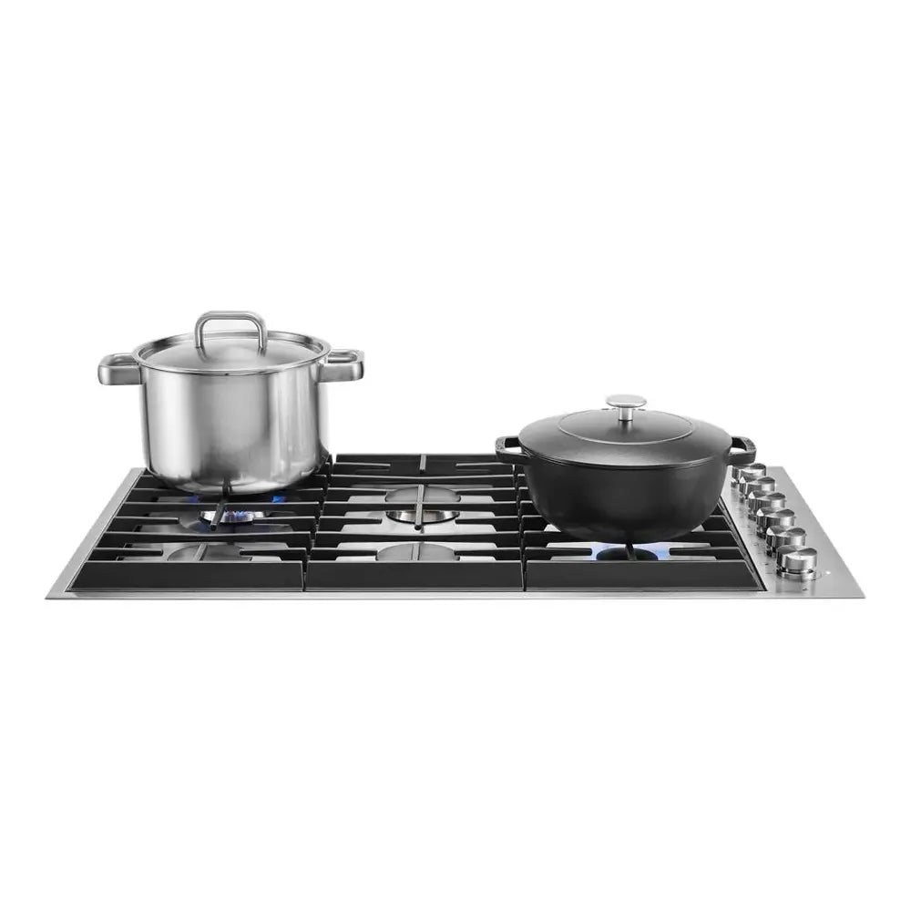 JennAir 36 inch Gas Cooktop with 6 Sealed Burners, 18,000 BTU Brass PowerBurner, and 6,000 BTU Brass Simmer Burner in Stainless Steel, JGC7636BS