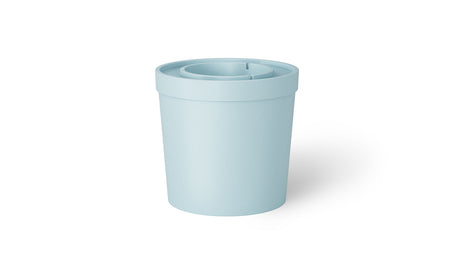 Ledge Lounger Signature Ice Basin