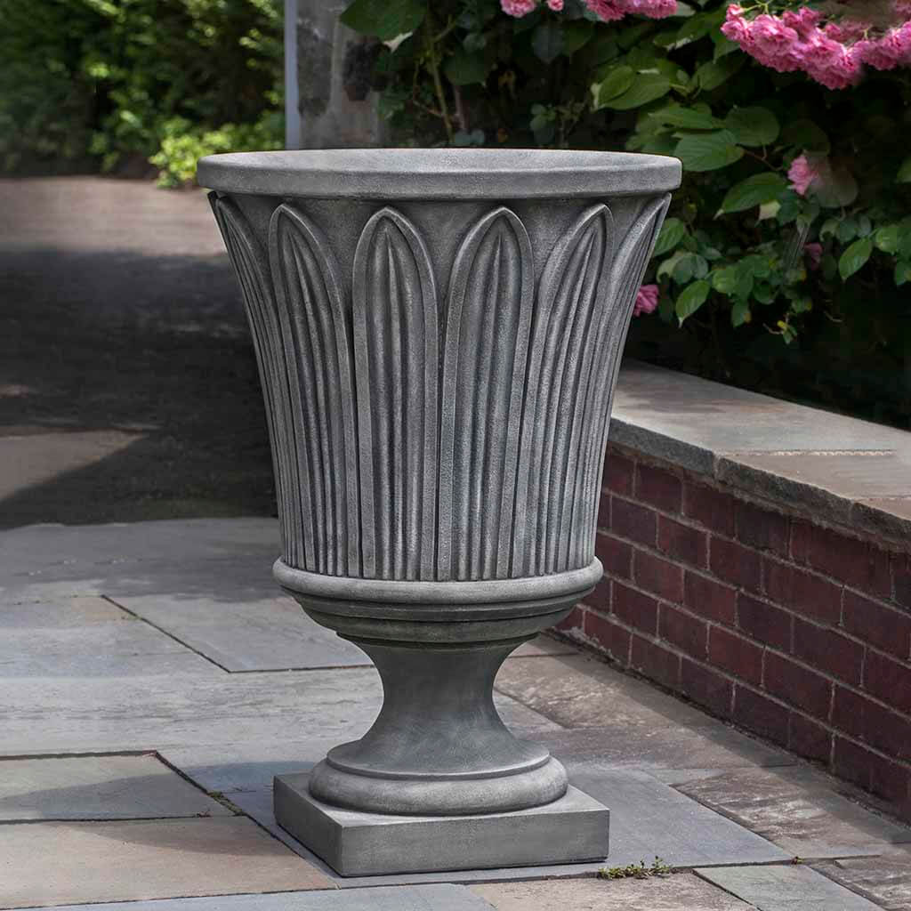 Campania Las Palmas Urn - P-706