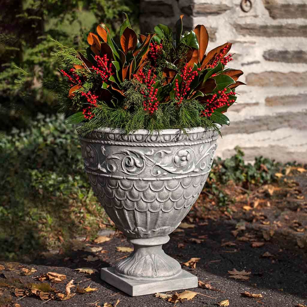 Campania Valadier Urn - P-729