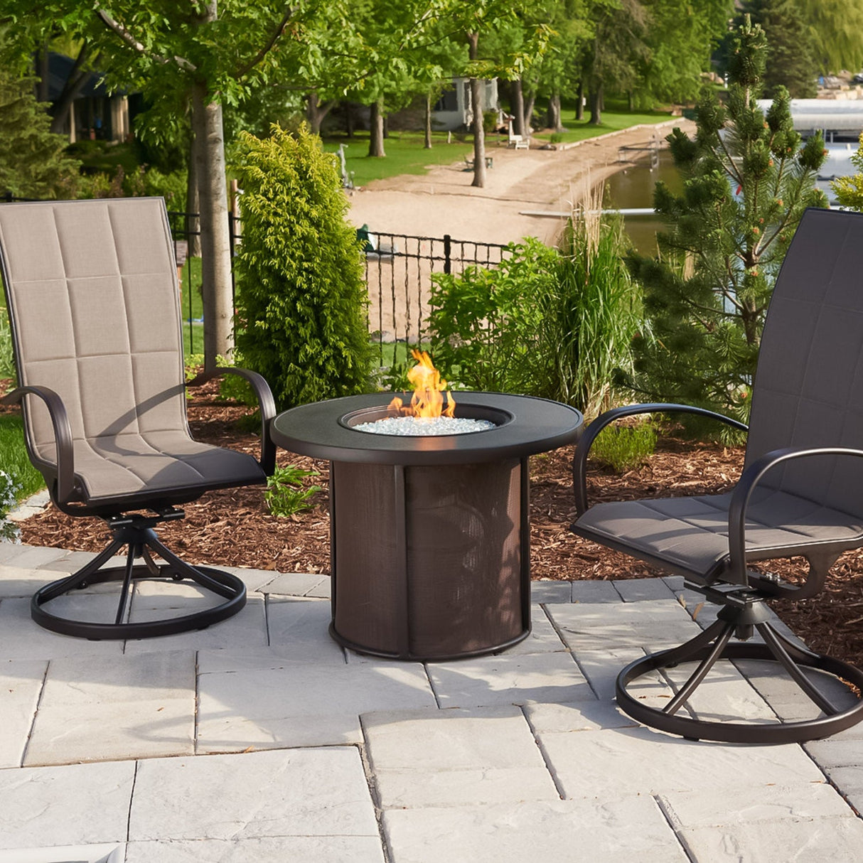 The Outdoor Greatroom Stonefire 31" Round Gas Fire Pit Table - SF-32-K
