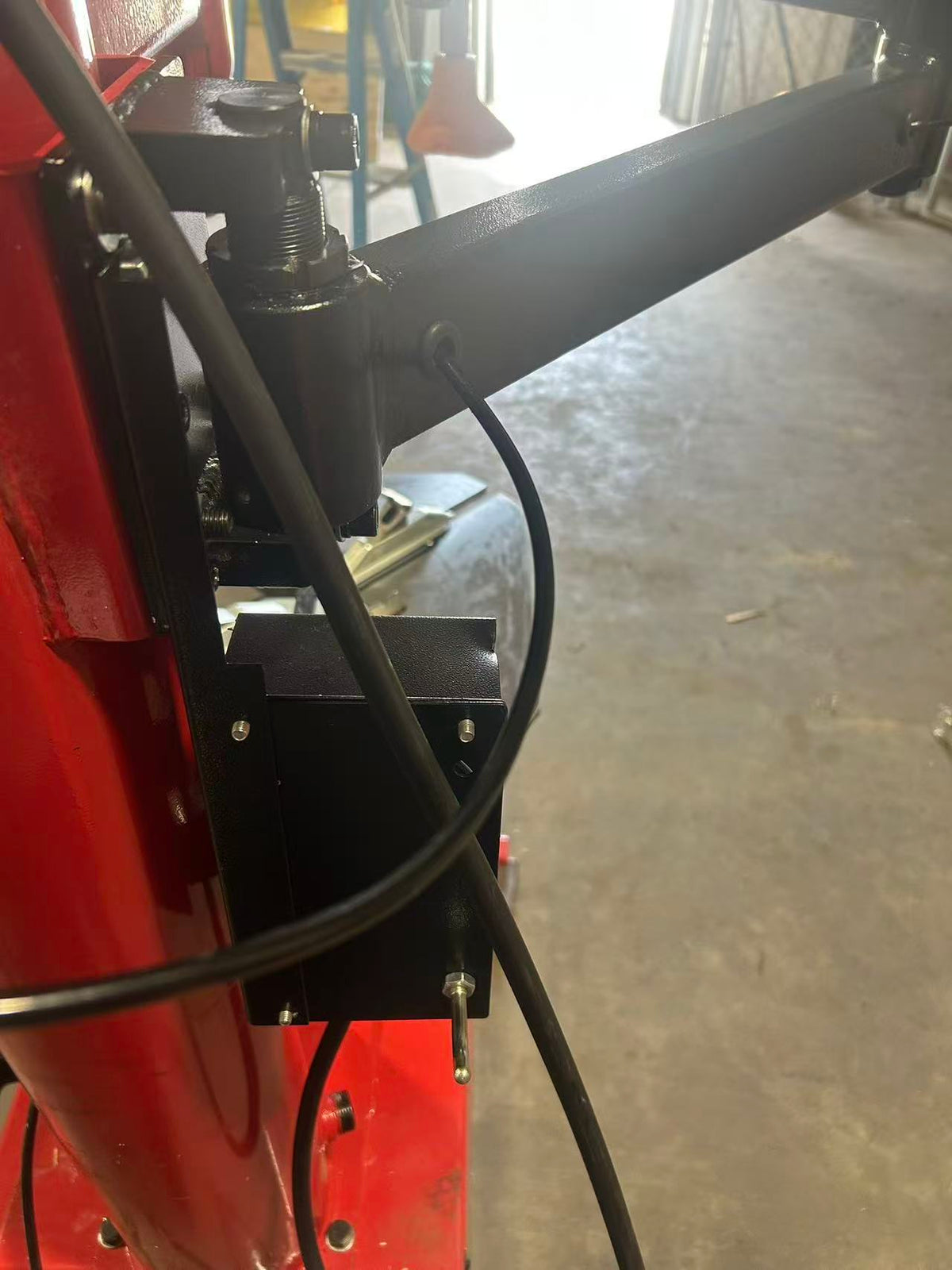 Katool KT-T830 Wheel Clamp Tire Changer Machine