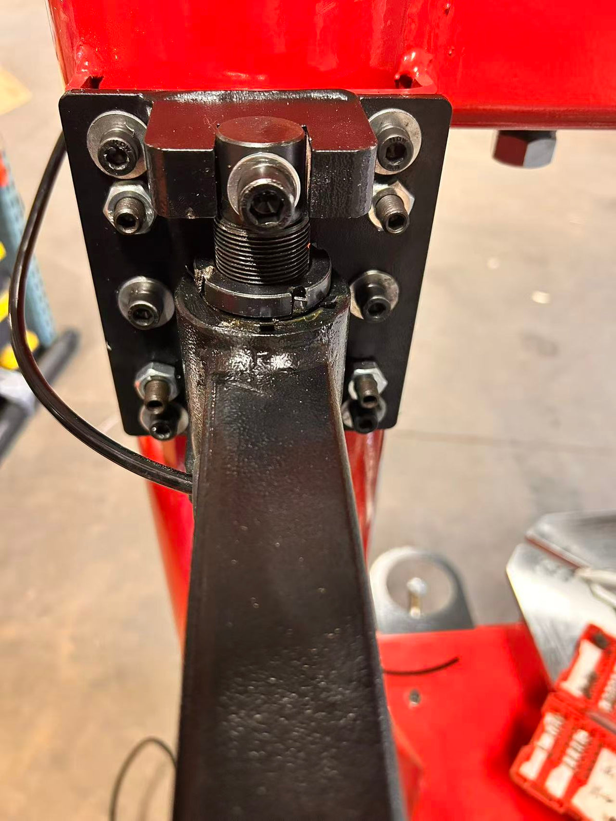 Katool KT-T830 Wheel Clamp Tire Changer Machine
