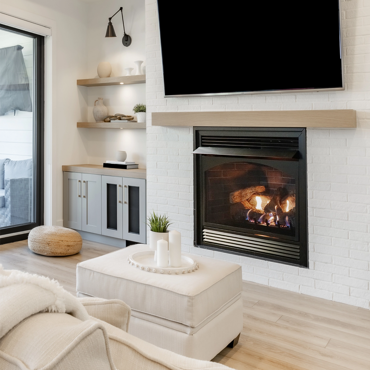 Empire Vail Premium 24" Vent-Free Fireplace - VFP24FP30L10