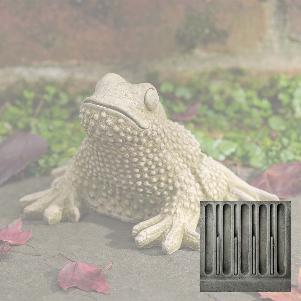 Campania Tommy Toad Garden Statue - A-674