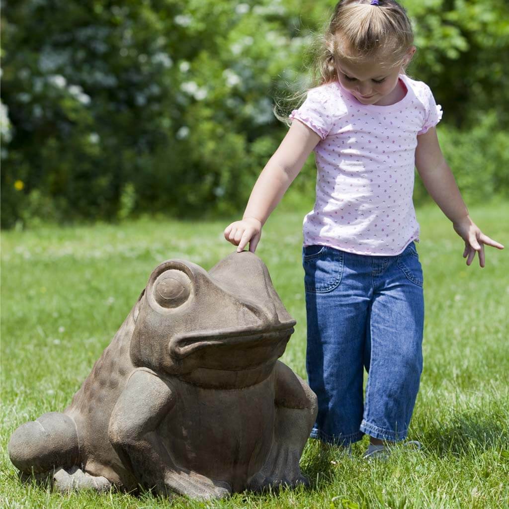 Campania Giant Garden Frog Garden Statue - A-224