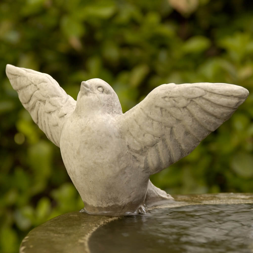 Campania Flutter Garden Statue - A-305