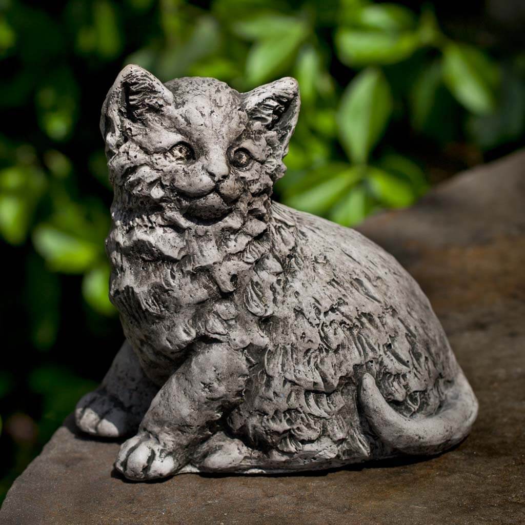 Campania Cutie Kitty Garden Statue - A-480