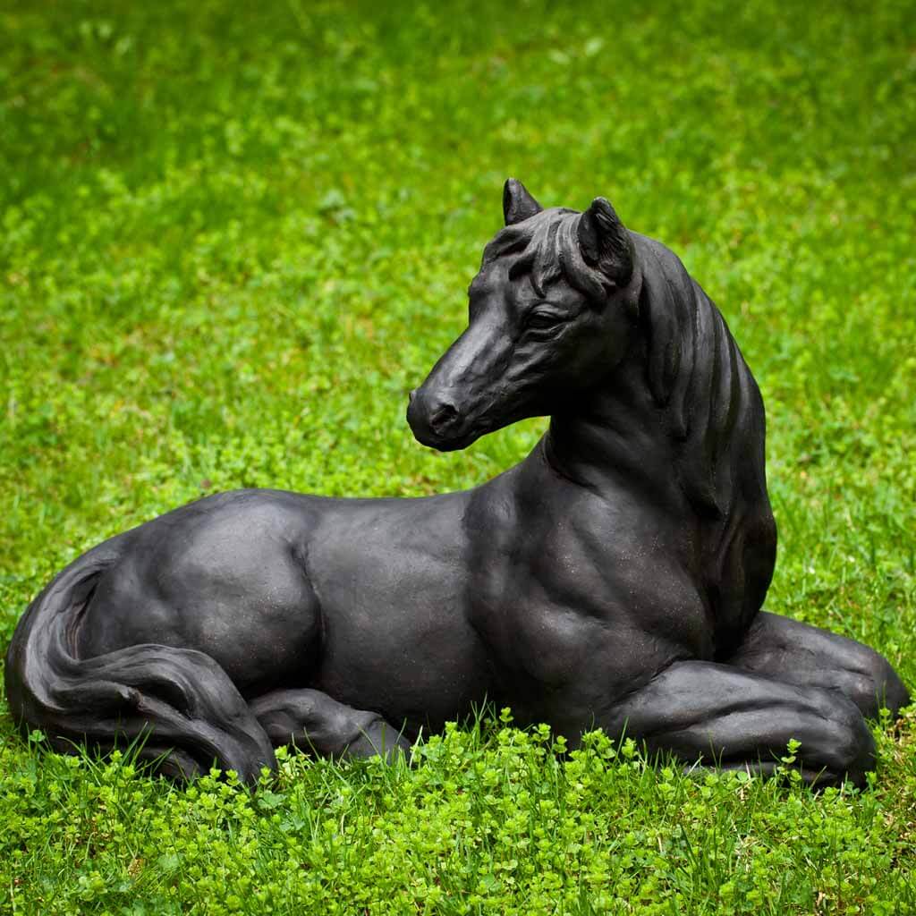Campania Charlotte's Choice Garden Statue - A-483