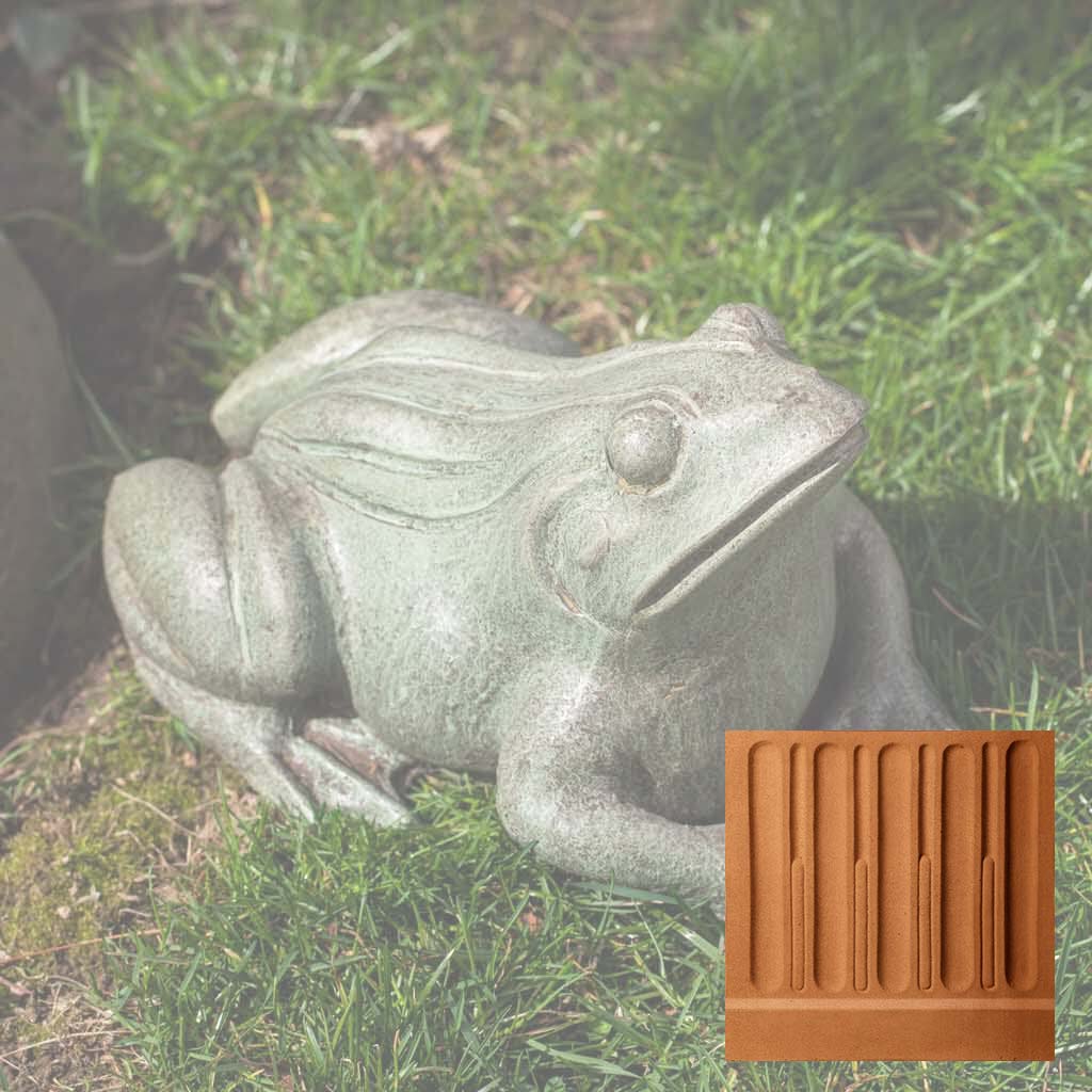 Campania Woodland Frog Garden Statue - A-529
