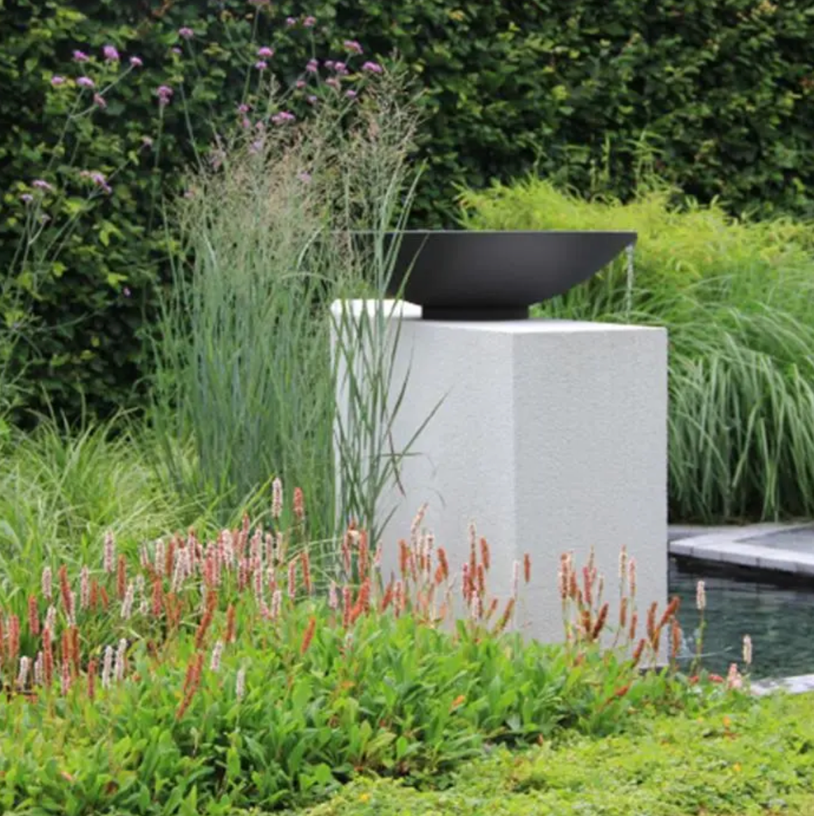 Adezz Water Bowl in Coated Steel