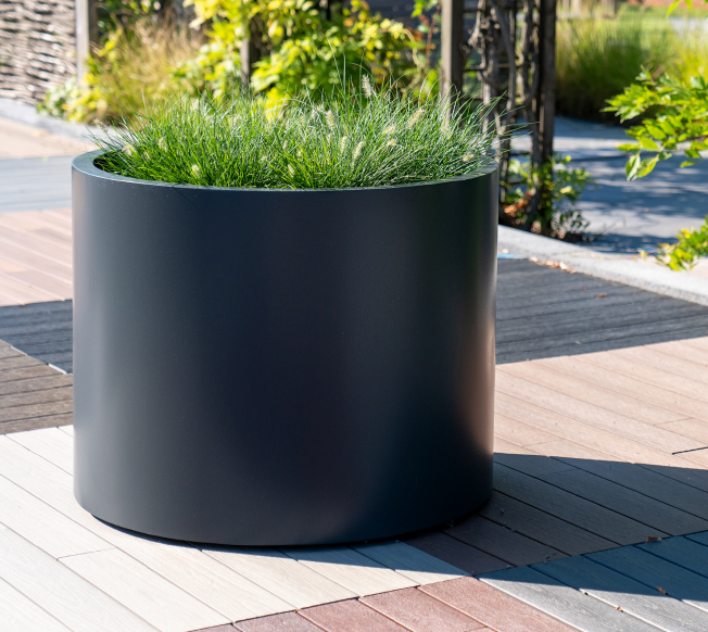 Adezz Circum Aluminium Planter