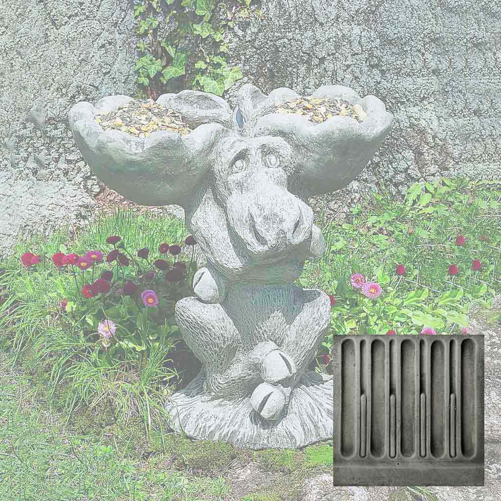 Campania Moose Birdbath/Feeder - B-047