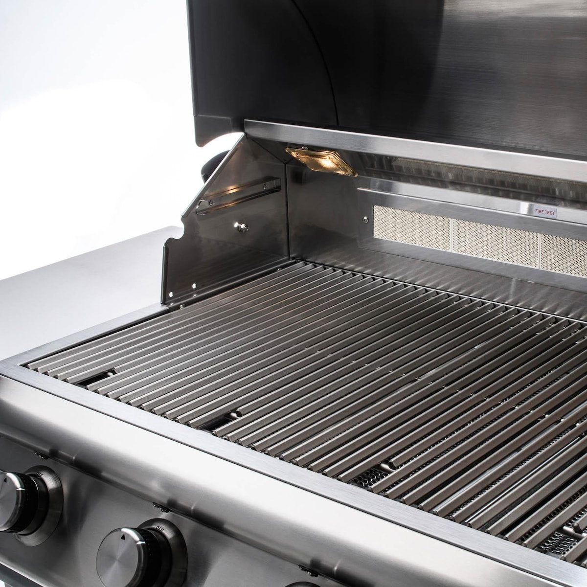 Blaze LTE 40-Inch 5-Burner Gas Grill with Rear Burner and Built-in Lighting System - BLZ-5LTE2-LP/NG