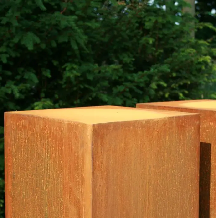Adezz Socle Corten Pedestal Low