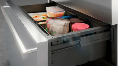 Liebherr HCB1591G 30 inch Integrated Bottom Freezer Refrigerator with 14.1 cu. ft. Capacity, Ice Maker, in Panel Ready