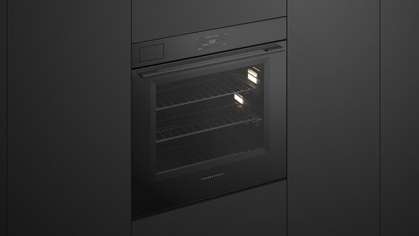 Fisher & Paykel 30" Series 11 Minimal Self‑Cleaning Steam Assist Oven – OB30SMPSU*