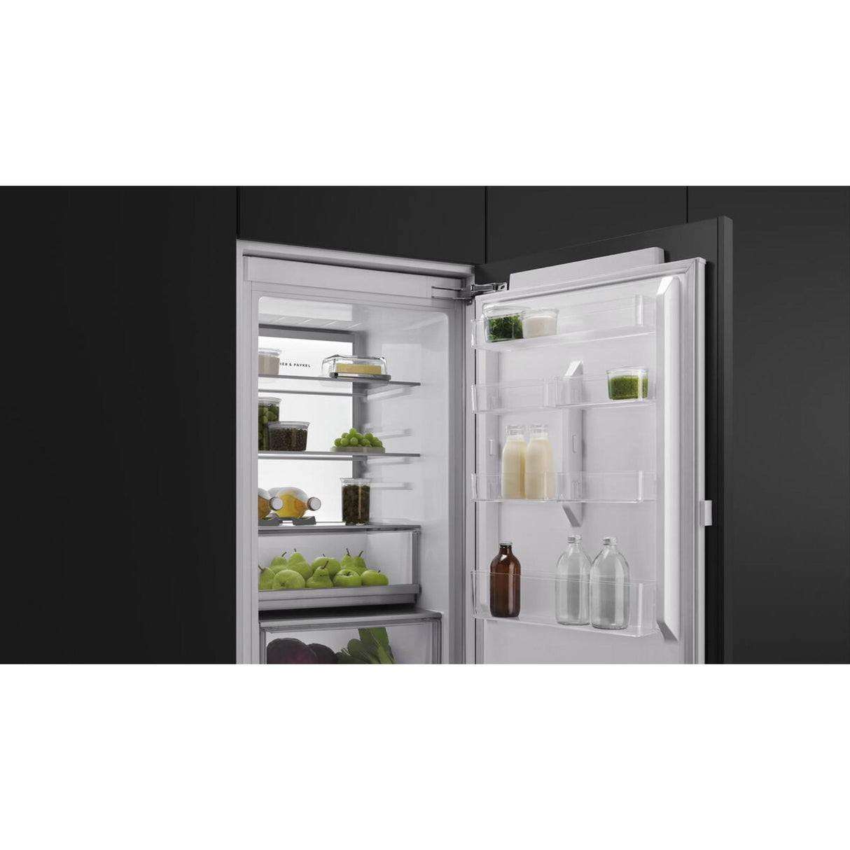 Fisher & Paykel 24" Series 7 Integrated Refrigerator Freezer -  RB2470BRV2