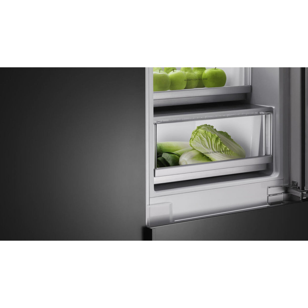 Fisher & Paykel 24" Series 7 Integrated Refrigerator Freezer -  RB2470BRV2