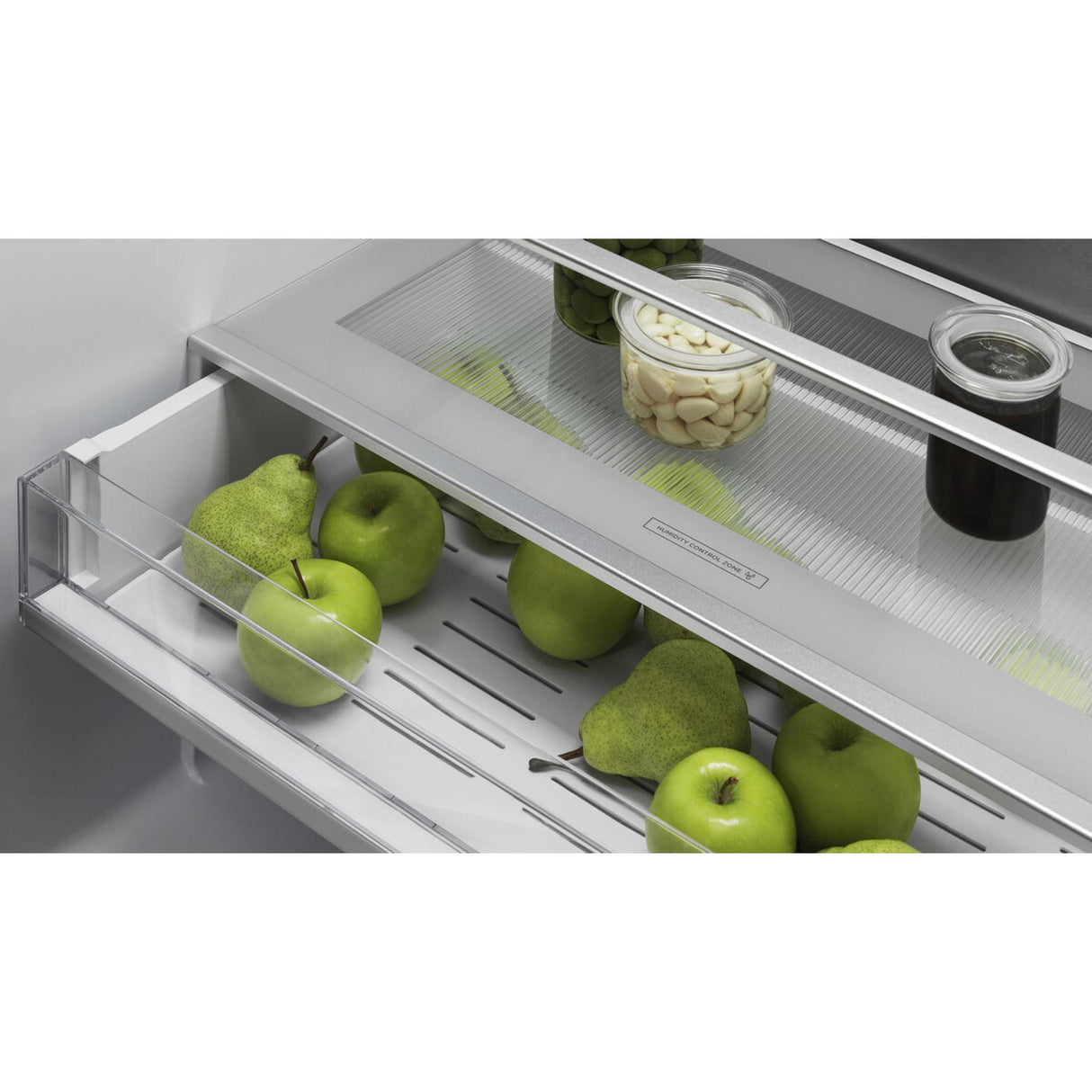 Fisher & Paykel 18cu ft Series 7 French Door Refrigerator Freezer, Ice & water - RF178ANUX1
