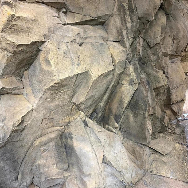 Universal Rocks Basalt Rock Wall 9' x 7' Panel – BASALT-PANEL-SM