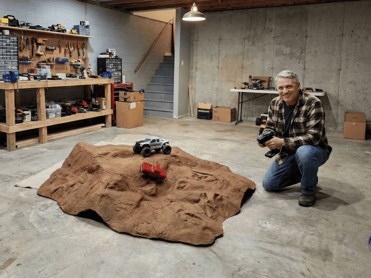 Universal Rocks Moab Large Crawler Course 7.5' x 7.5' – RC-MOAB-L