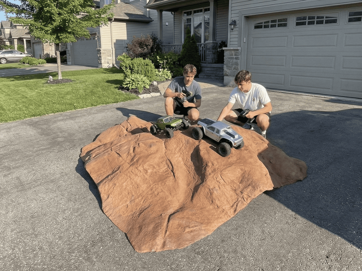 Universal Rocks Moab Large Crawler Course 7.5' x 7.5' – RC-MOAB-L