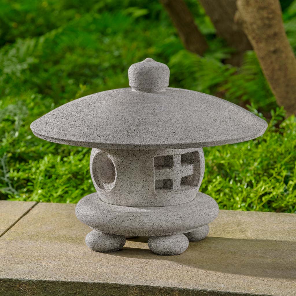 Campania Hikaru Lantern Garden Statue - OR-187
