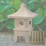 Campania Kashimo Lantern Garden Statue - OR-191