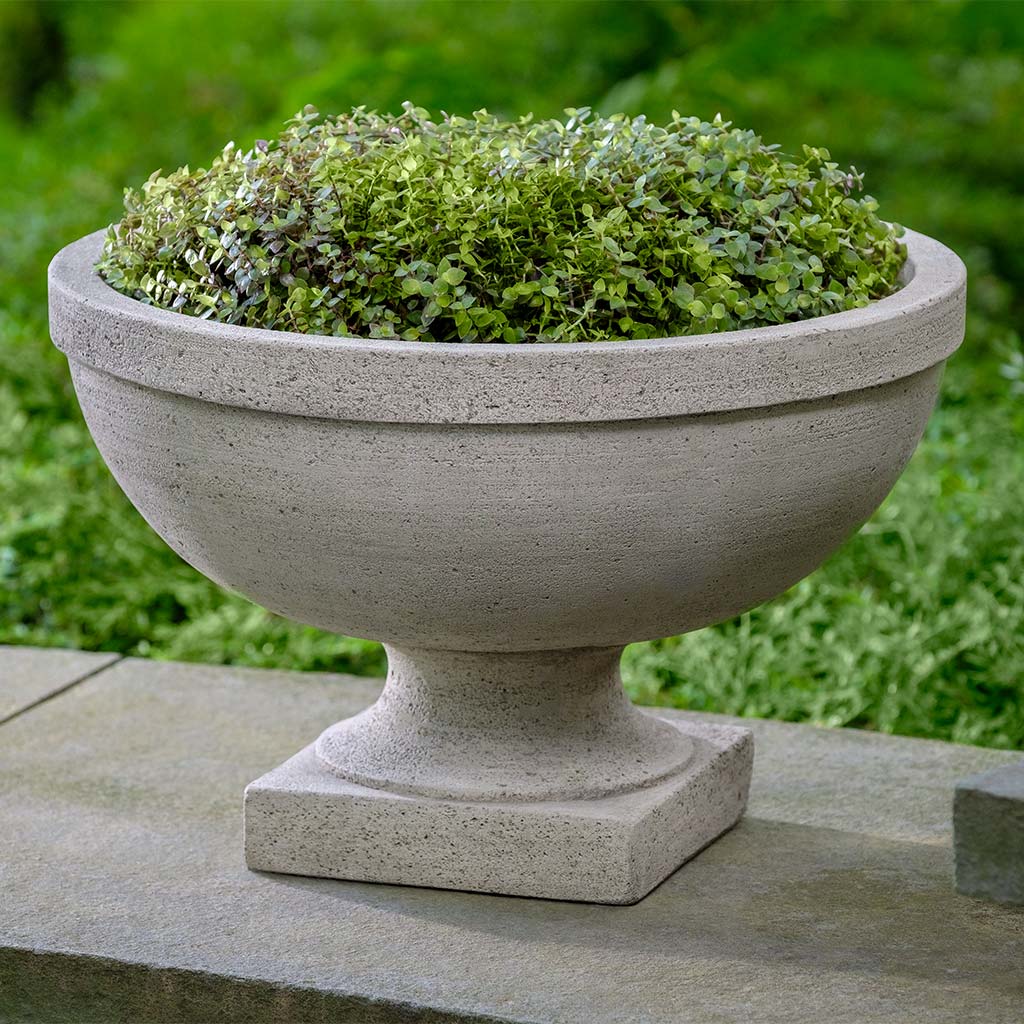 Campania South Hampton Urn - P-963