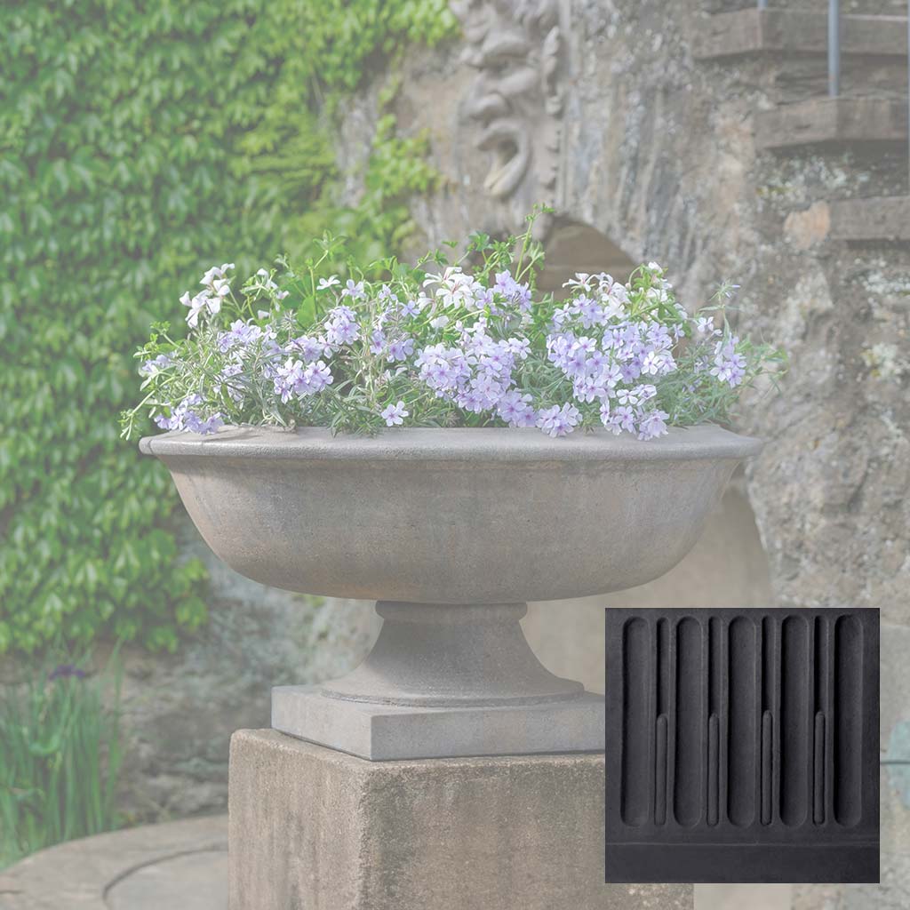 Campania Apsley Urn - P-972