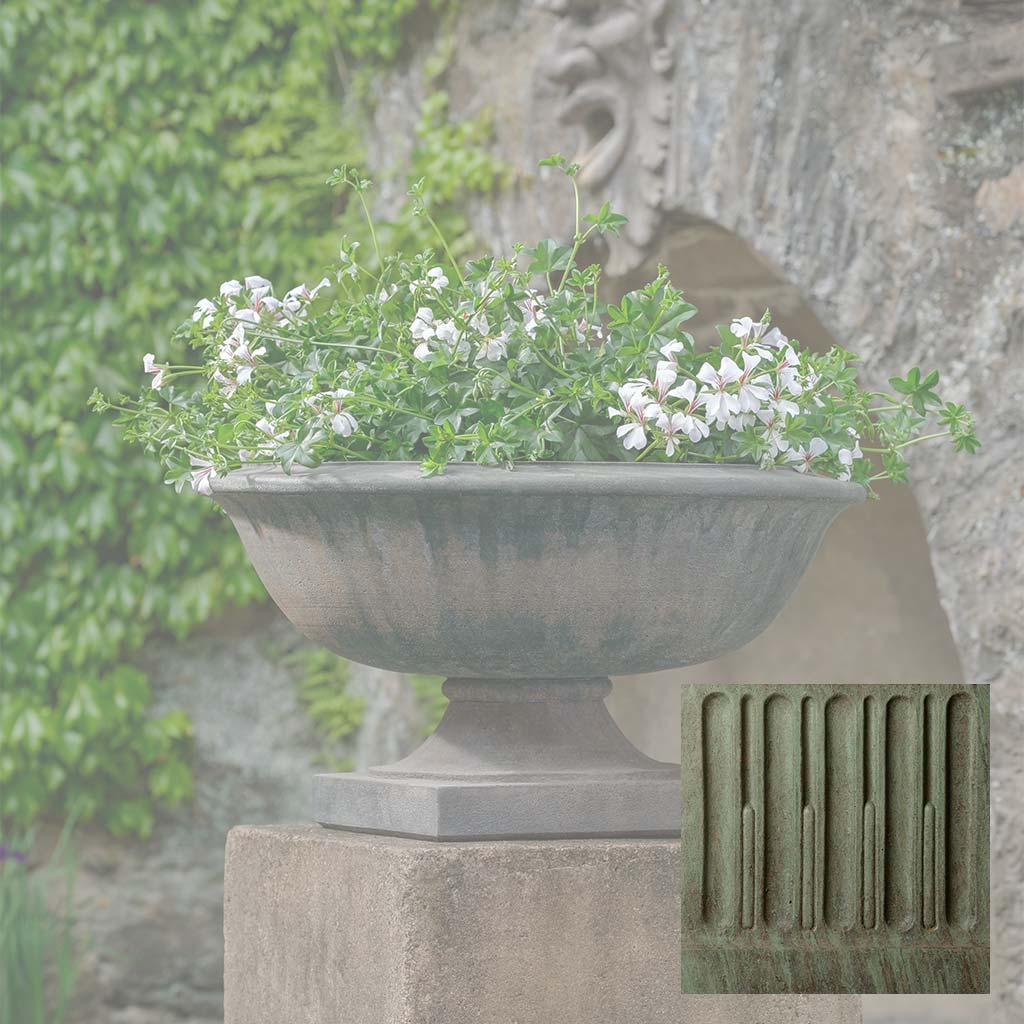 Campania Apsley Urn - P-972