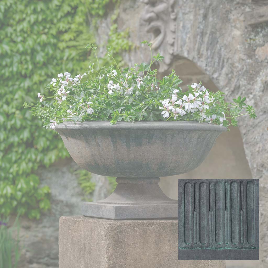 Campania Apsley Urn - P-972