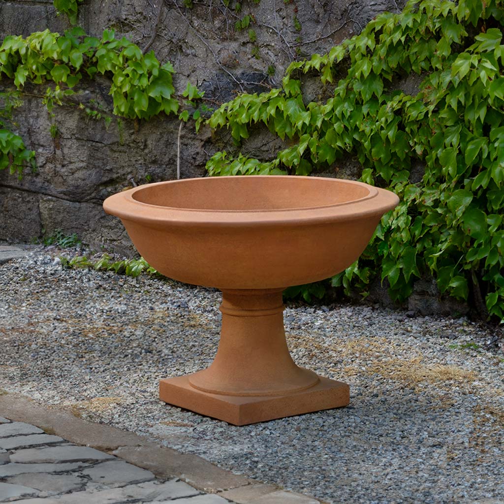 Campania Notting Hill Urn - P-974