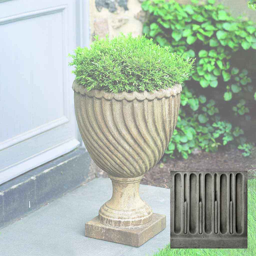 Campania Ravenna Urn - P-348