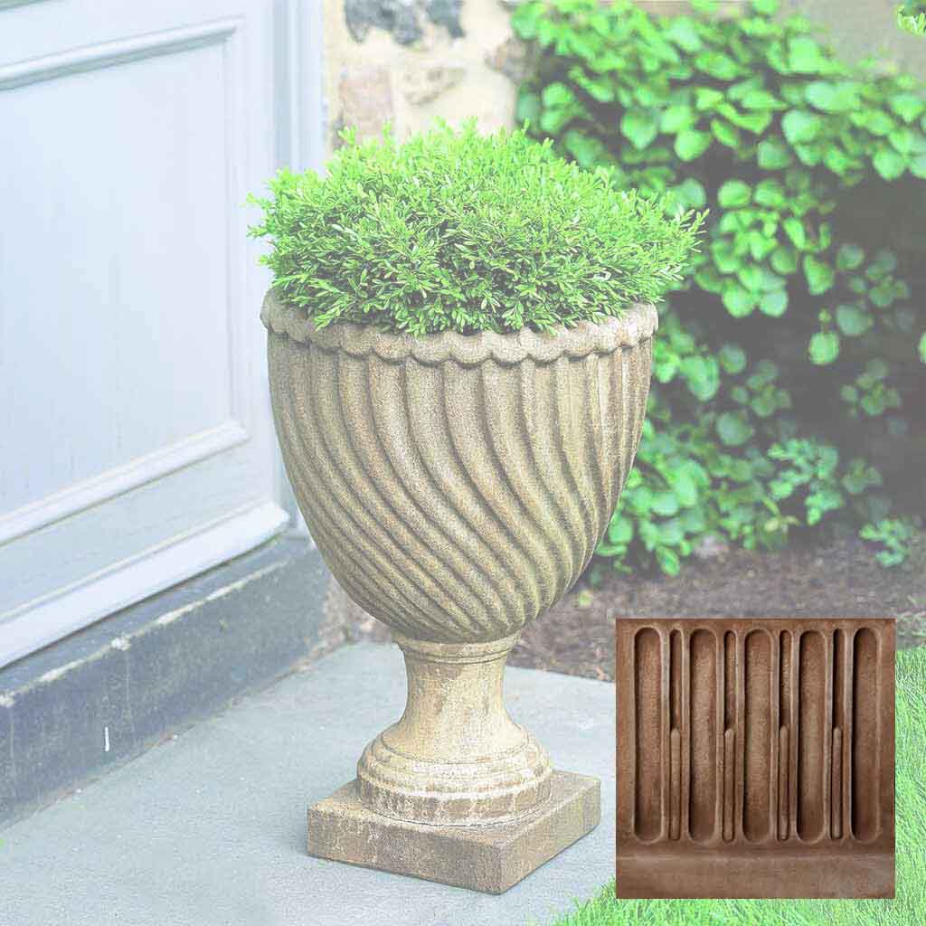 Campania Ravenna Urn - P-348