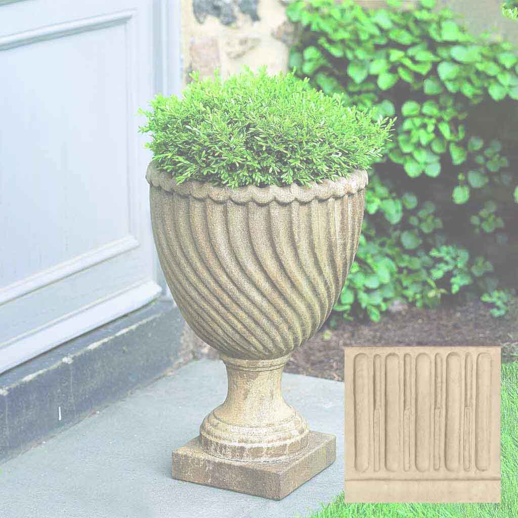 Campania Ravenna Urn - P-348