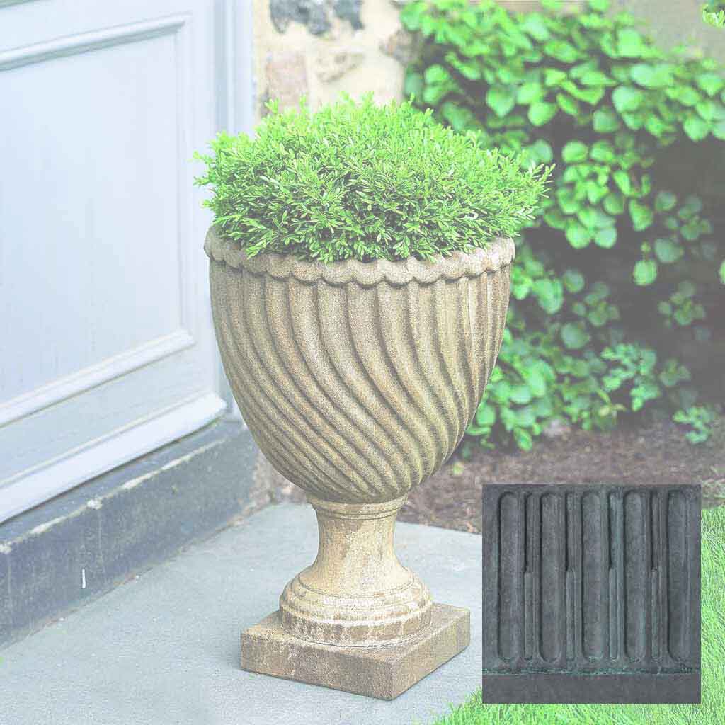 Campania Ravenna Urn - P-348