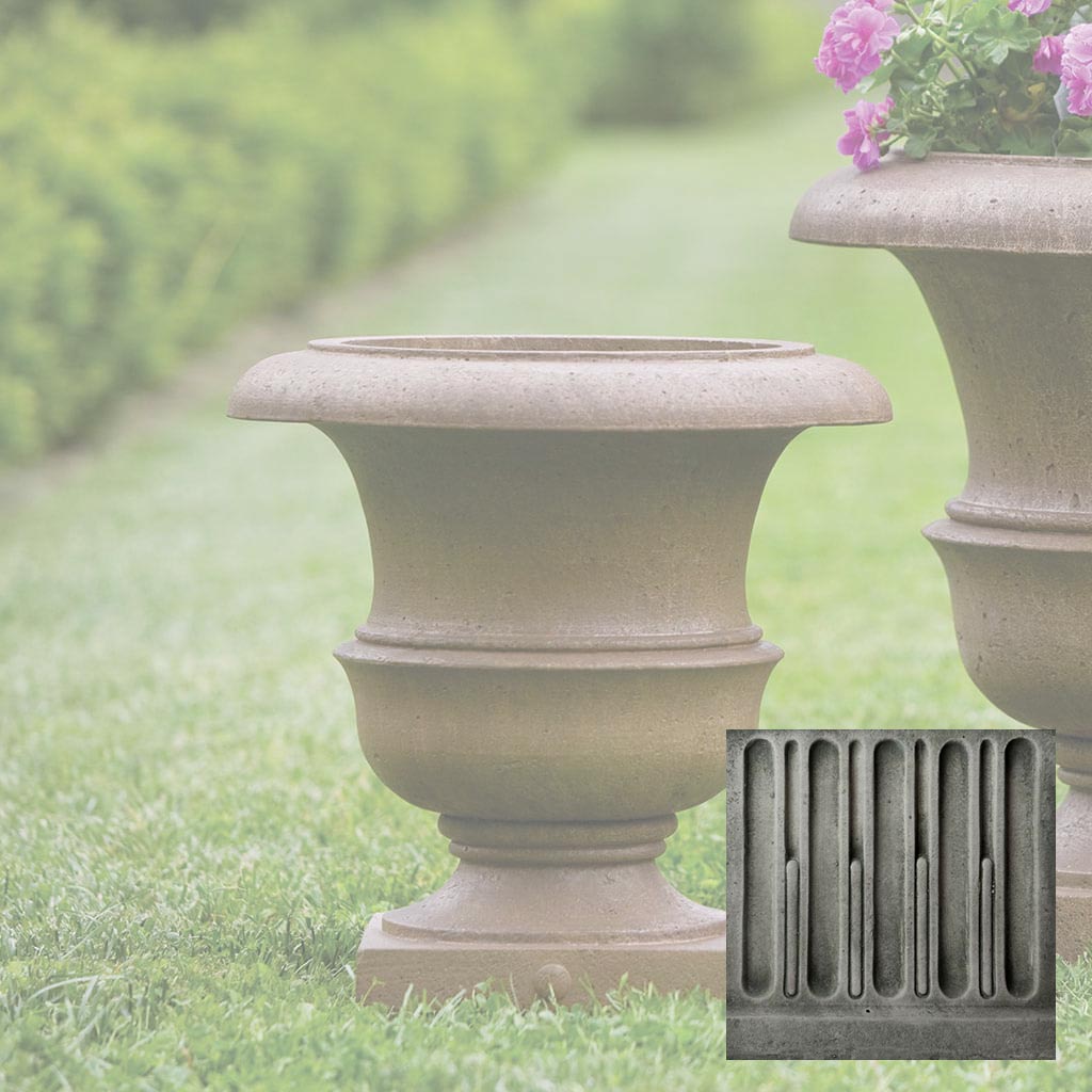 Campania Williamsburg Wren Planter - P-496A