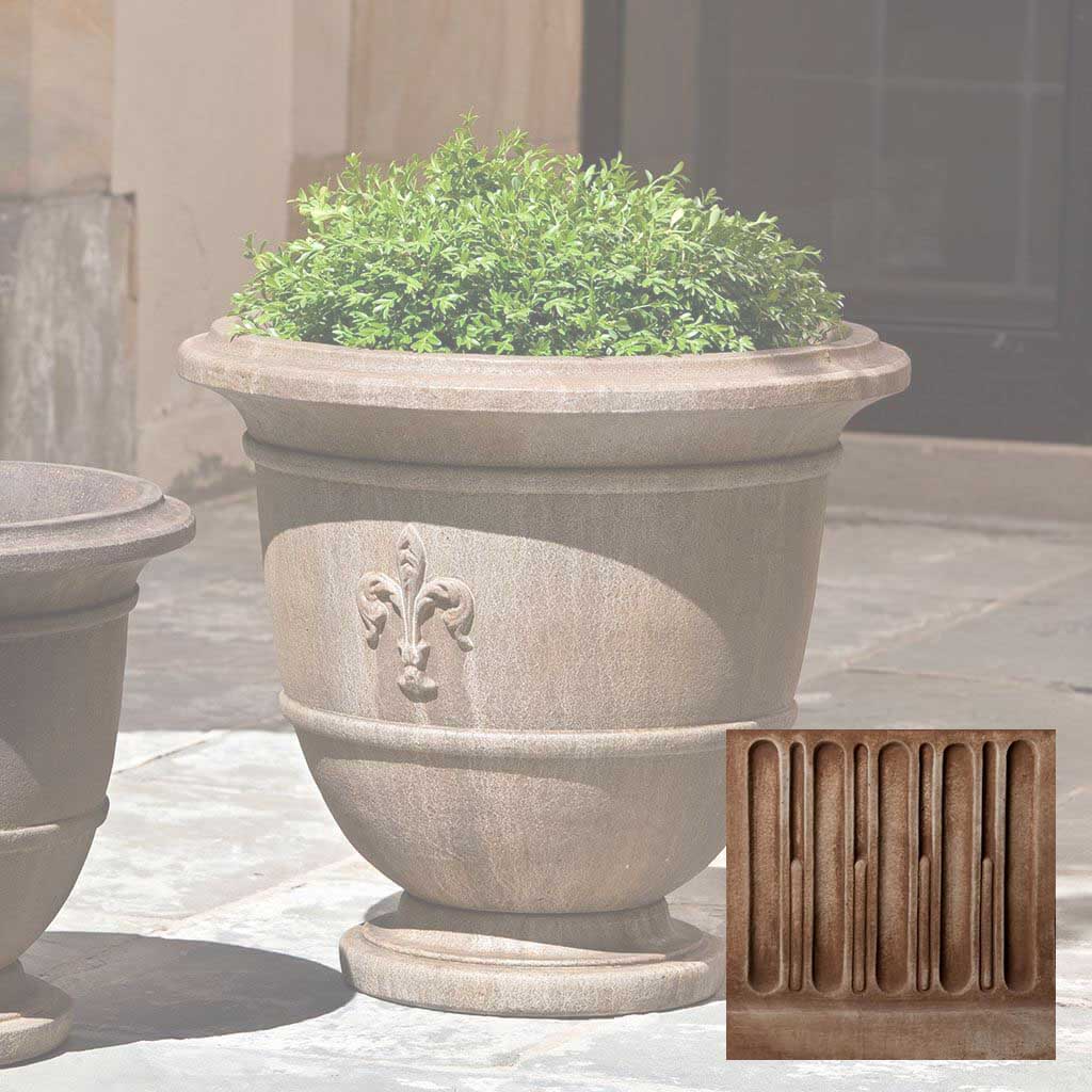 Campania Fleur de Lis Urn - P-573