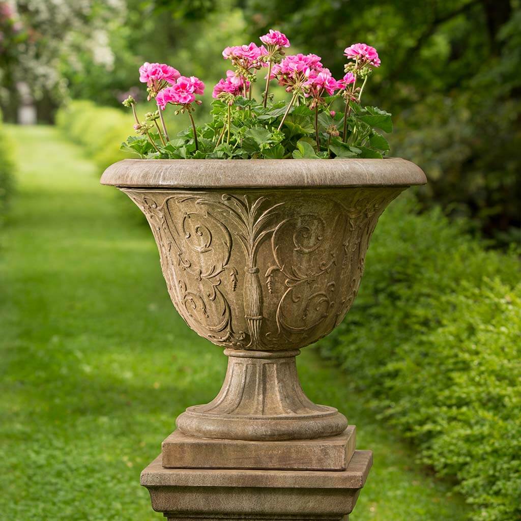 Campania Palais Arabesque Urn - P-609
