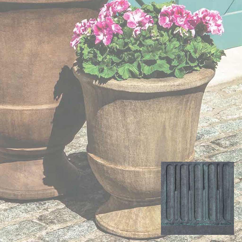 Campania Pascal Urn - P-664