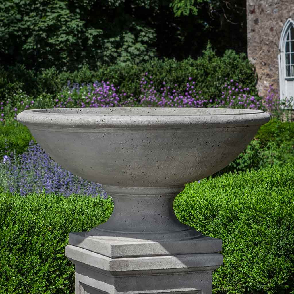 Campania Beauport Urn - P-713