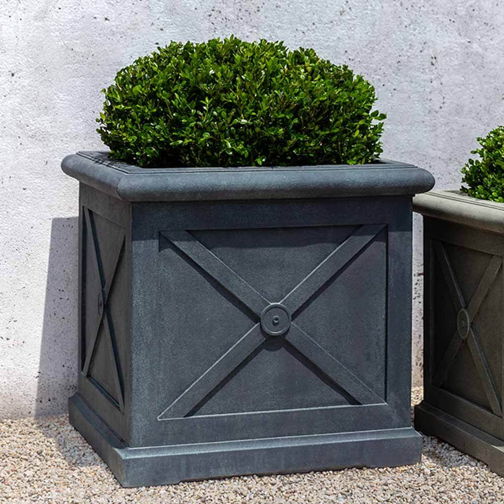 Campania Montparnasse Planter - P-778