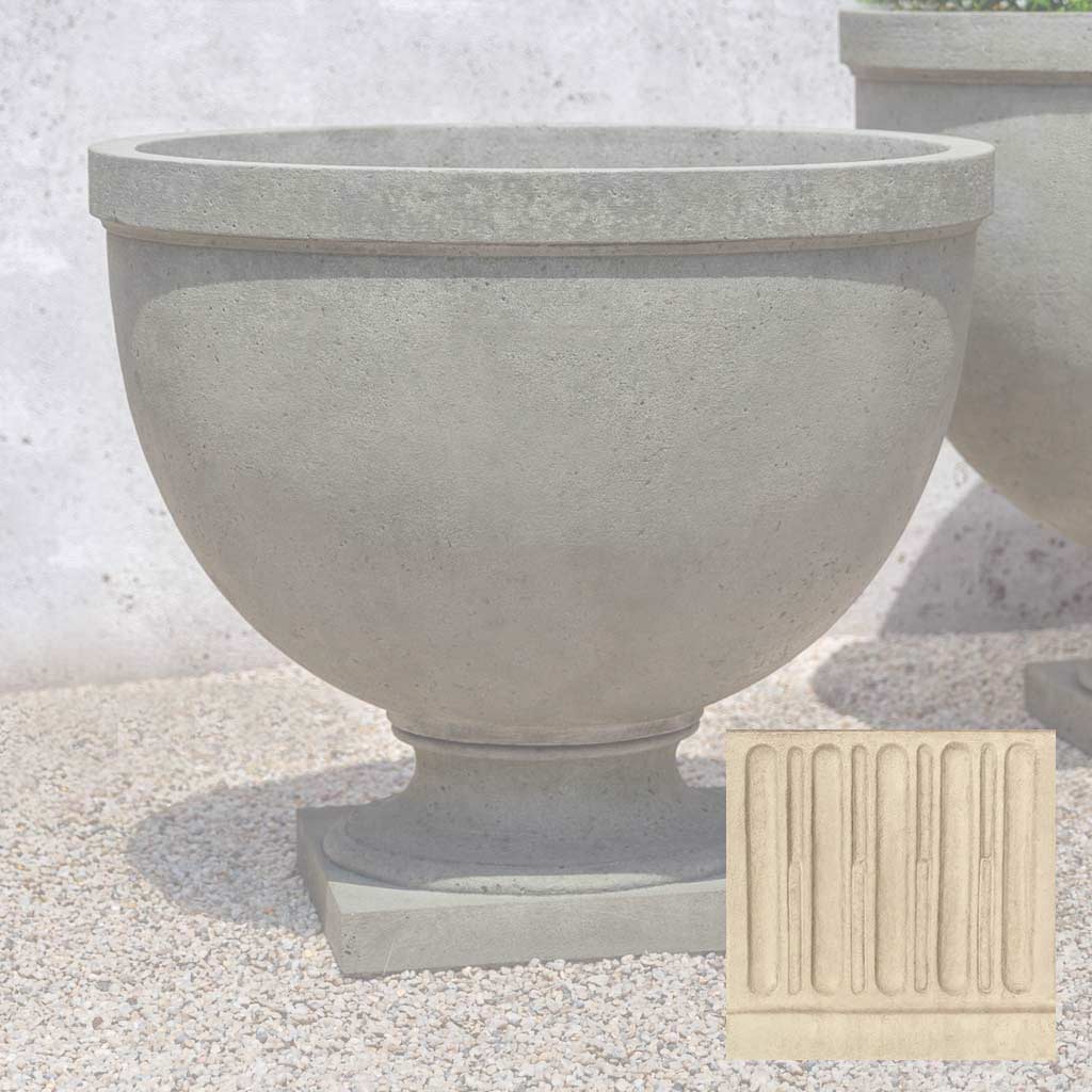 Campania Huntington Urn - P-798